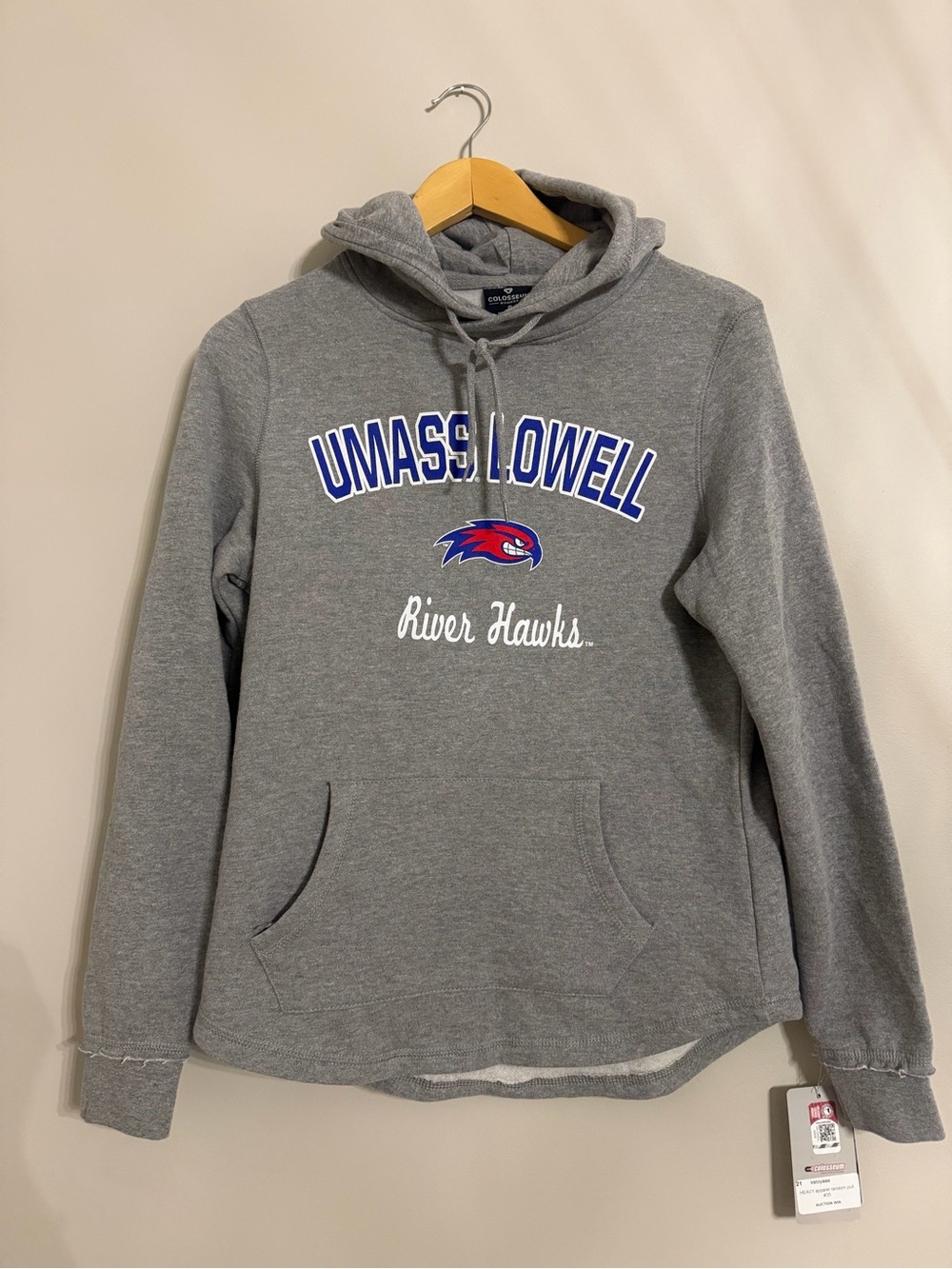 NWT UMass Lowell River Hawks Colosseum Gray Womens Crossover Hoodie